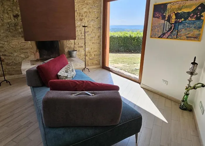 Delle Lucciole Villa Massa Martana